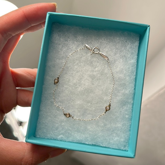 Tiffany & co ‘Diamonds by the Yard’ Bracelet - Picture 1 of 4